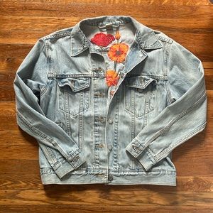 Levi’s Denim Jacket with embroidered poppies